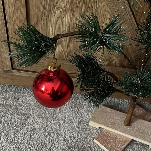 Charlie Brown’s Christmas Tree with Red Ornament - Picture 2 of 7